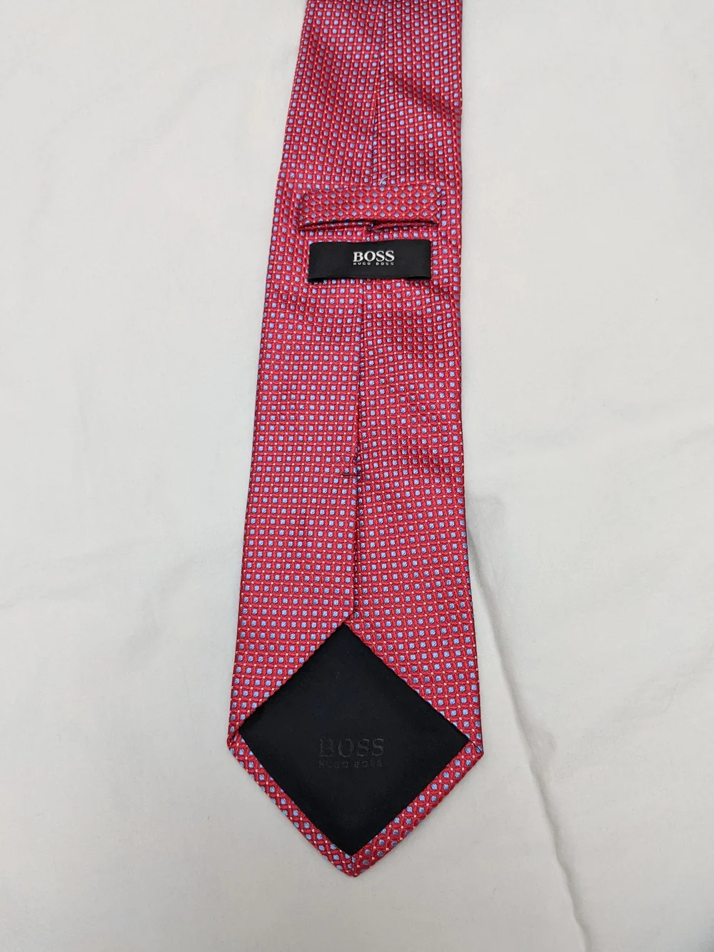 Like New Boss Red Geometric Silk Tie